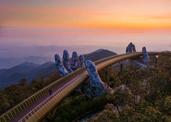 峴港巴拿山一日遊