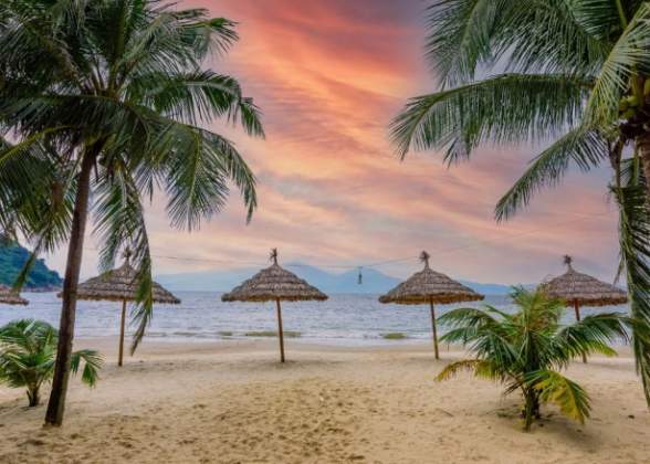 仙沙海灘（Tiên Sa Beach）— 山茶半島的秘境海灘