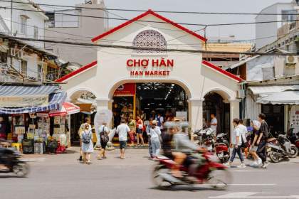 韓市場(Chợ Hàn)— 峴港最具代表性的傳統市場