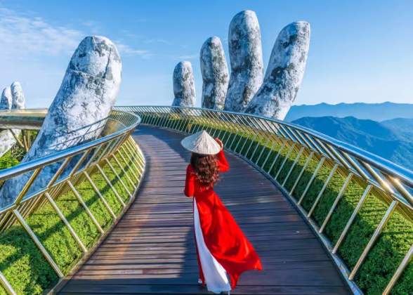 Discover the Best of Central Vietnam 3D2N Da Nang – Hoi An – Ba Na Hills