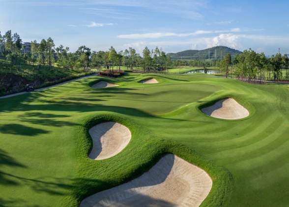 4-Day Premium Northern Vietnam Golf Experience