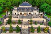 Hai Van Pass and Hue City Tour