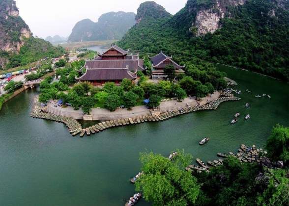 Hanoi - Bai Dinh Trang An one day tour
